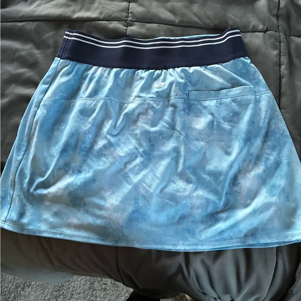Stylish Blue Mini Skirt with Striped Waistband